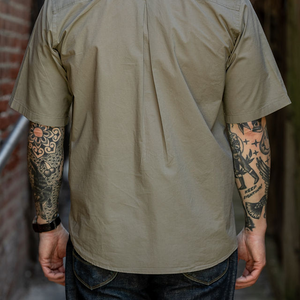Hansen Garments Reidar Short Sleeve Shirt - Dry Oregano - model shot - back facing