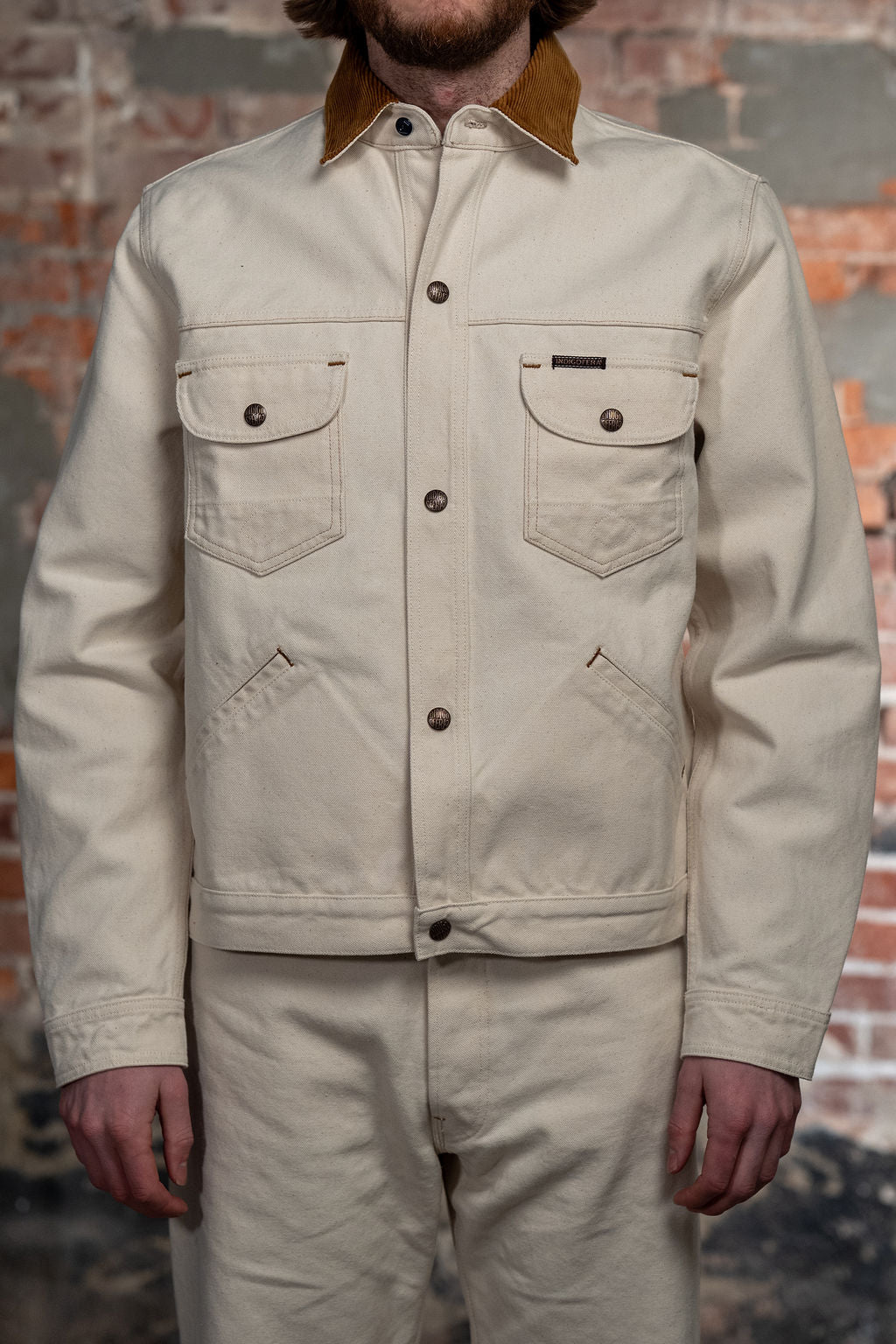 Indigofera Fargo Quarter - Smithson Canvas Ecru - Model Front