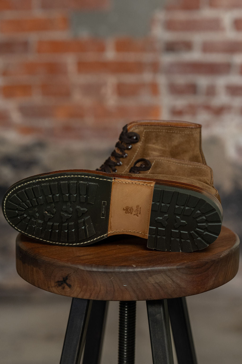 alden mocc toe boots - view of sole