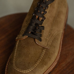 alden mocc toe boots - detail of toe