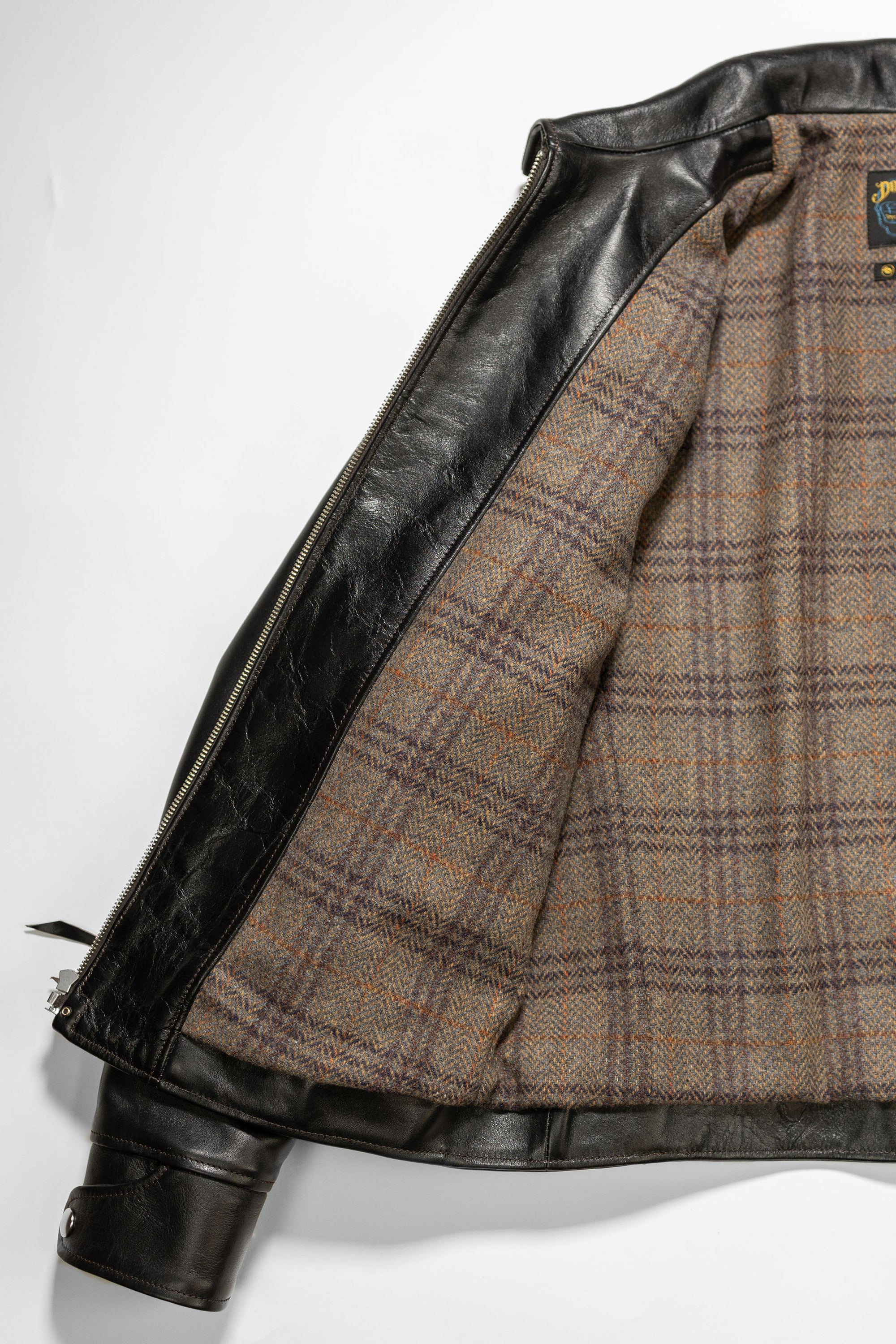 Double Helix Hugging The Curve - Black Teacore Horsehide - Lining Details