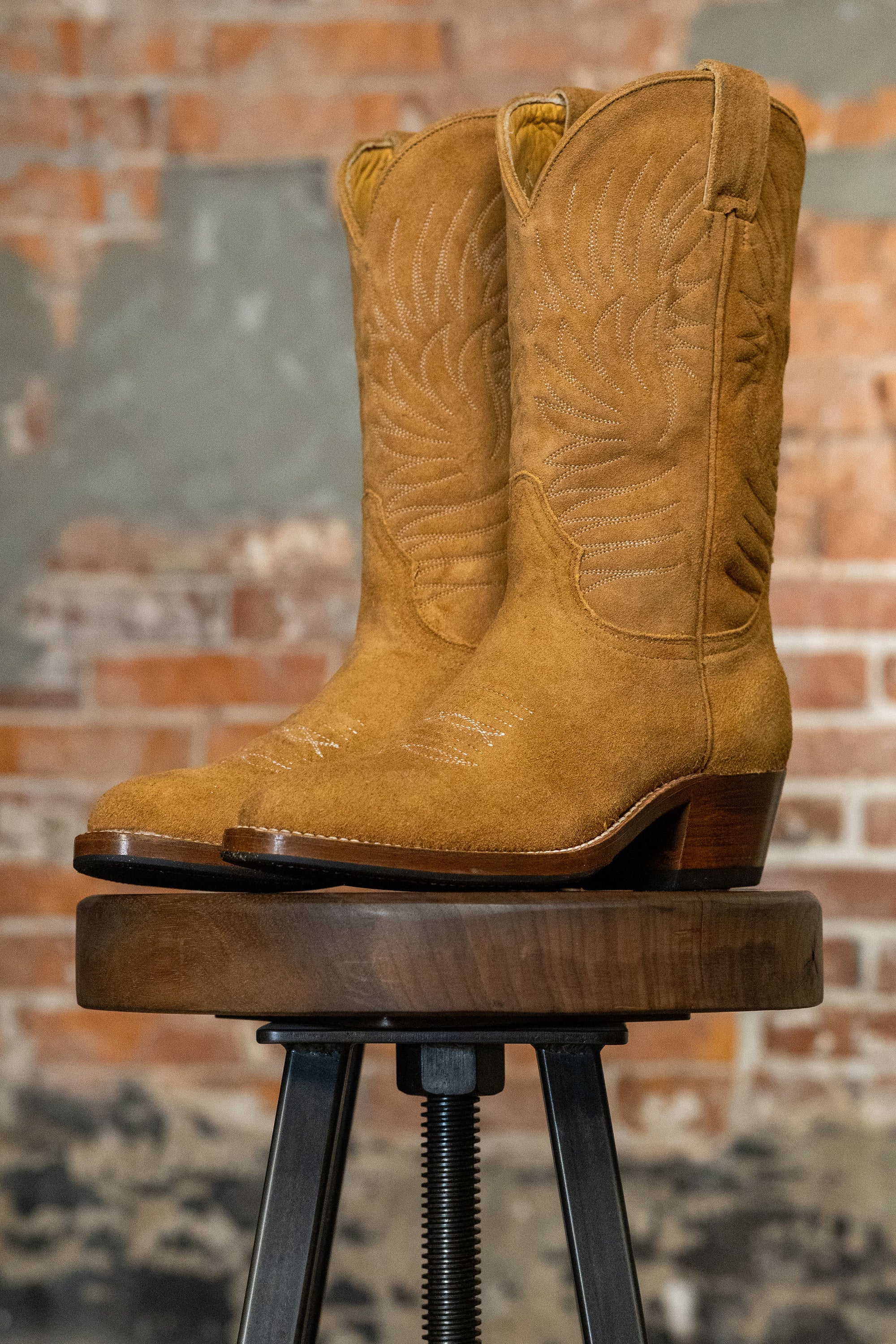 Unmarked Durango Boots V2 - Golden Brown