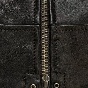 Double Helix Hugging The Curve - Black Teacore Horsehide - Zipper details
