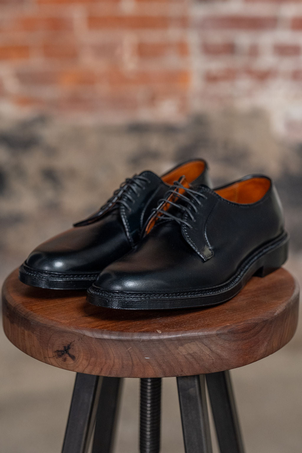 alden plain toe bluchers - three quarter view