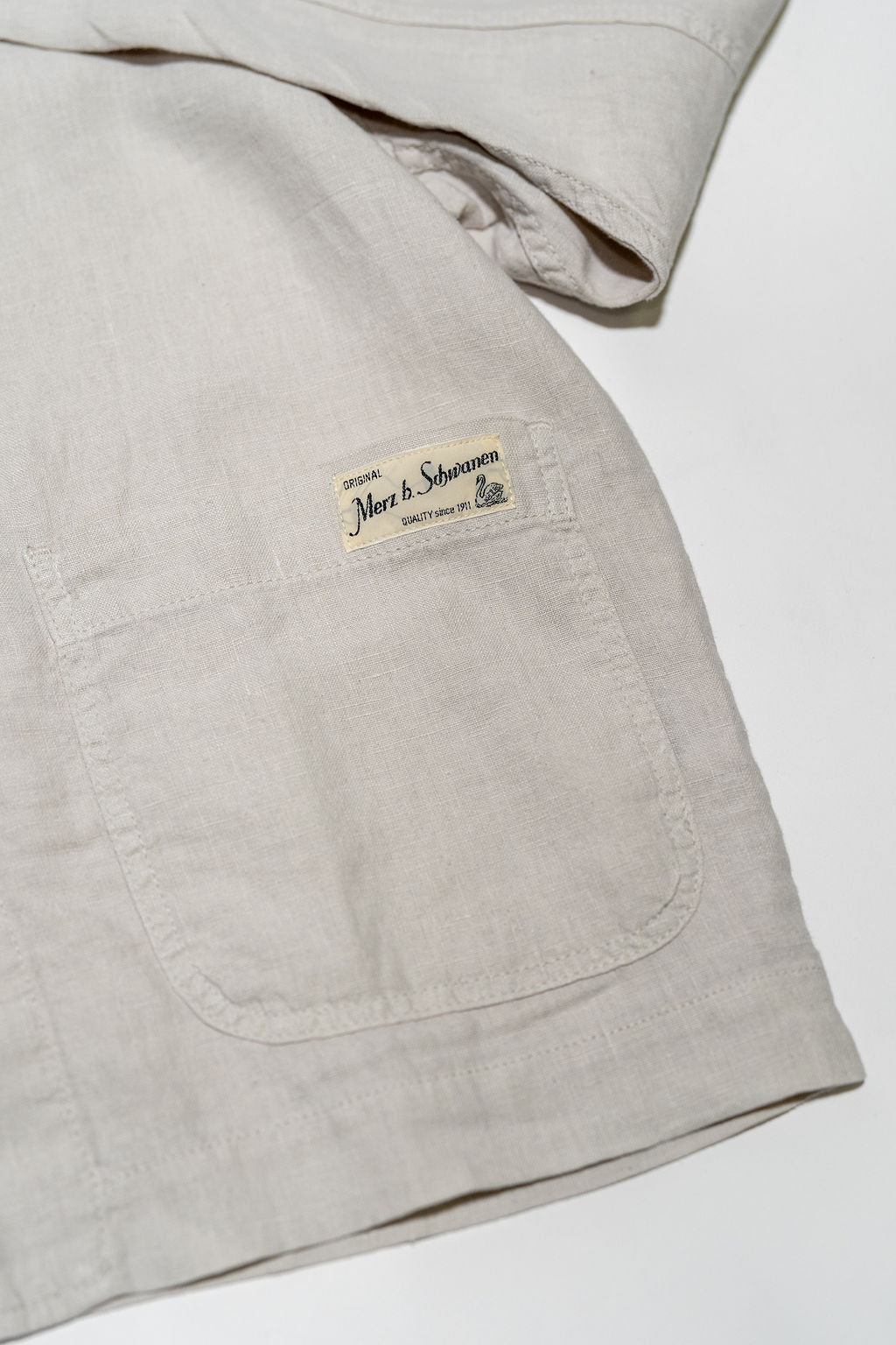 Merz b. Schwanen JKT08LI Linen Cropped Worker's Jacket - Light Stone