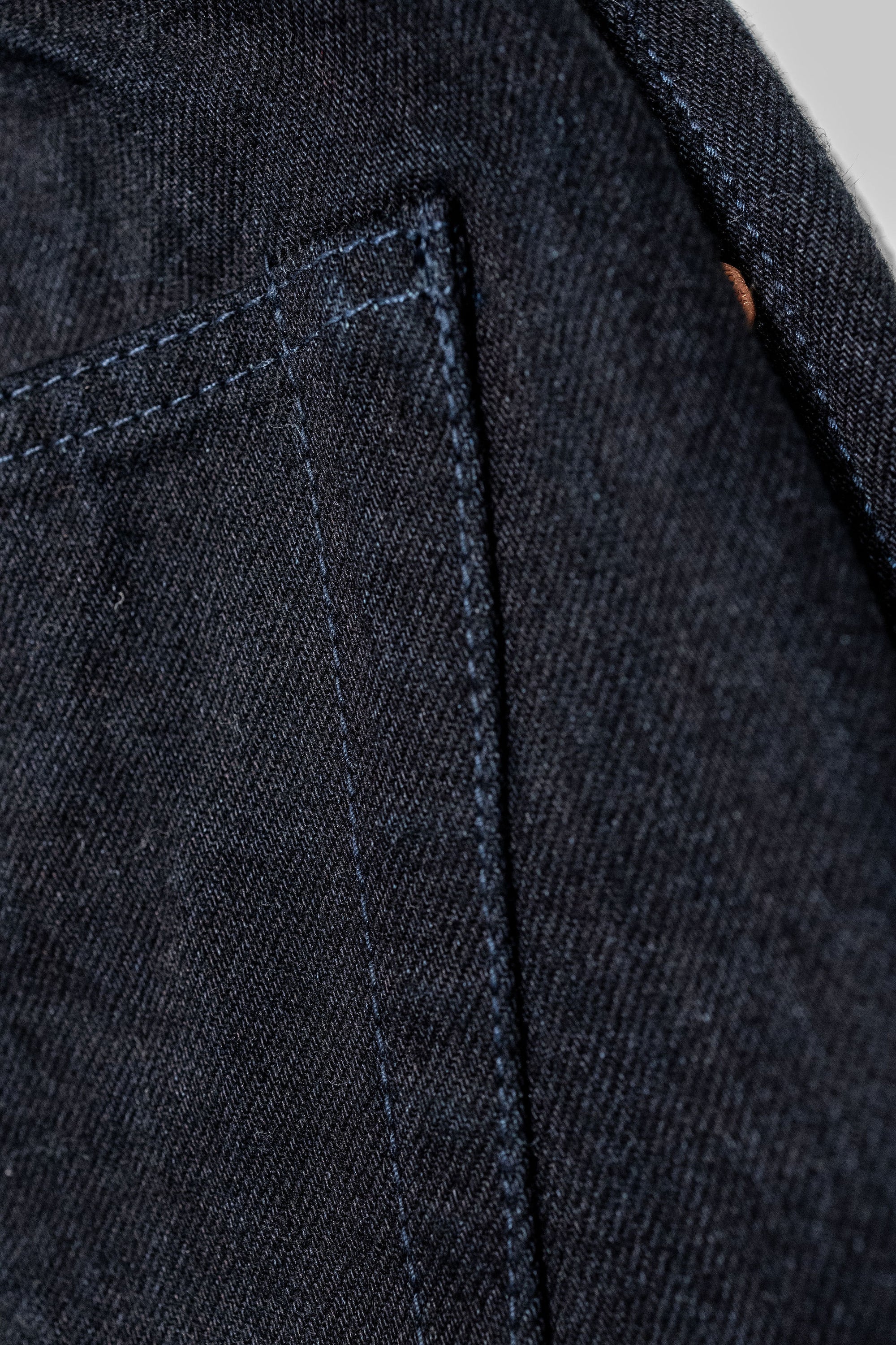 Samurai S0510XX-BOB Aoki Tachikage Regular Straight - 15oz Black-on-Blue Denim - Pocket Stitching Detail