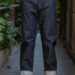 Samurai S2000HX 15oz Otokogi Selvedge '44 Style Wide Straight - model front