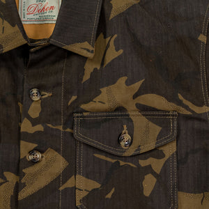 Dehen 1920 Waxed Cotton Crissman - Darkwood Camo Dry Waxed Cotton. close up of front pocket