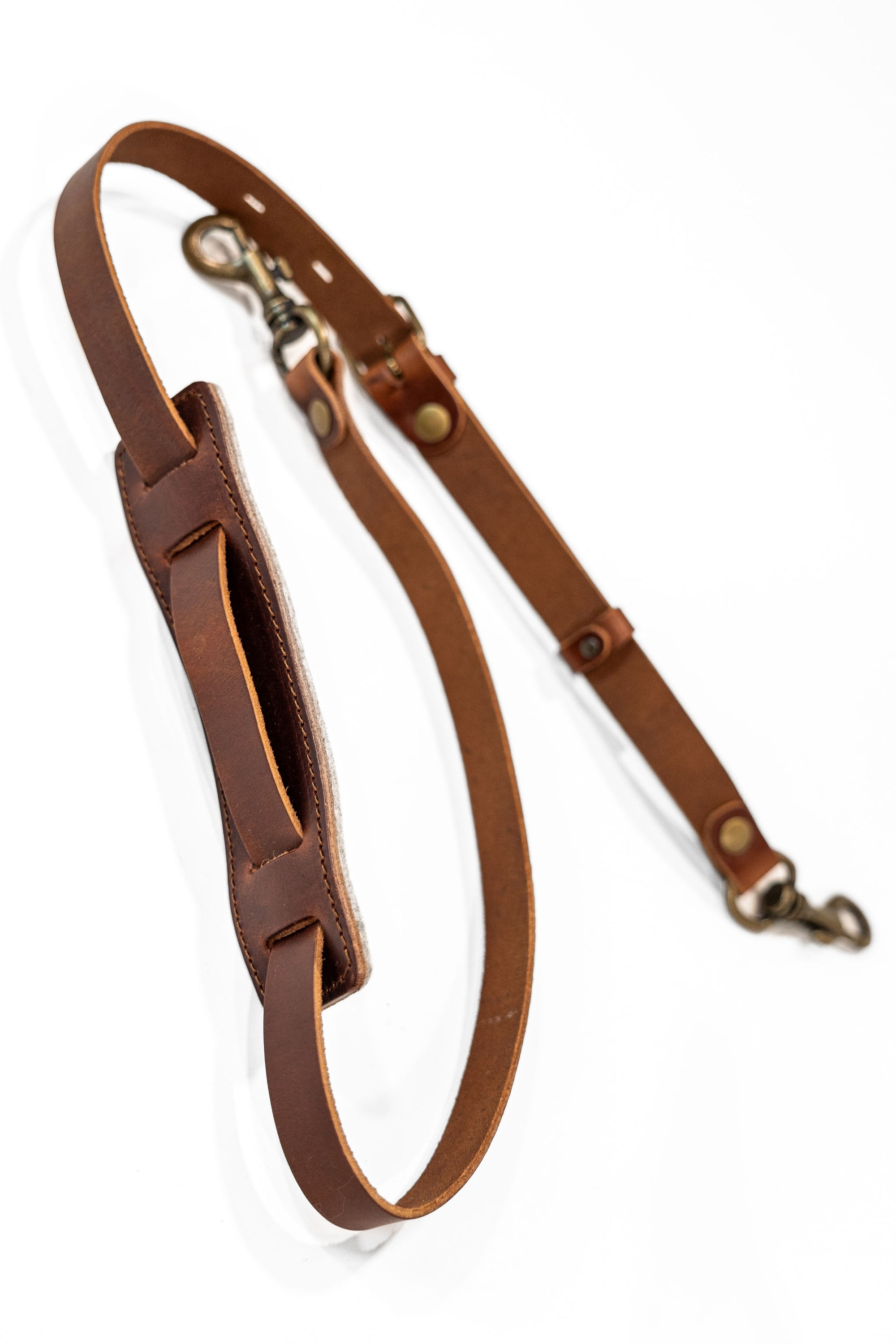 Bleu de Chauffe Folder Business Bag - Amber Brown. detachable strap laid on side
