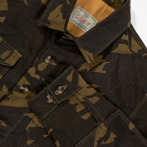 Dehen 1920 Waxed Cotton Crissman - Darkwood Camo Dry Waxed Cotton. close up of sleeve detail