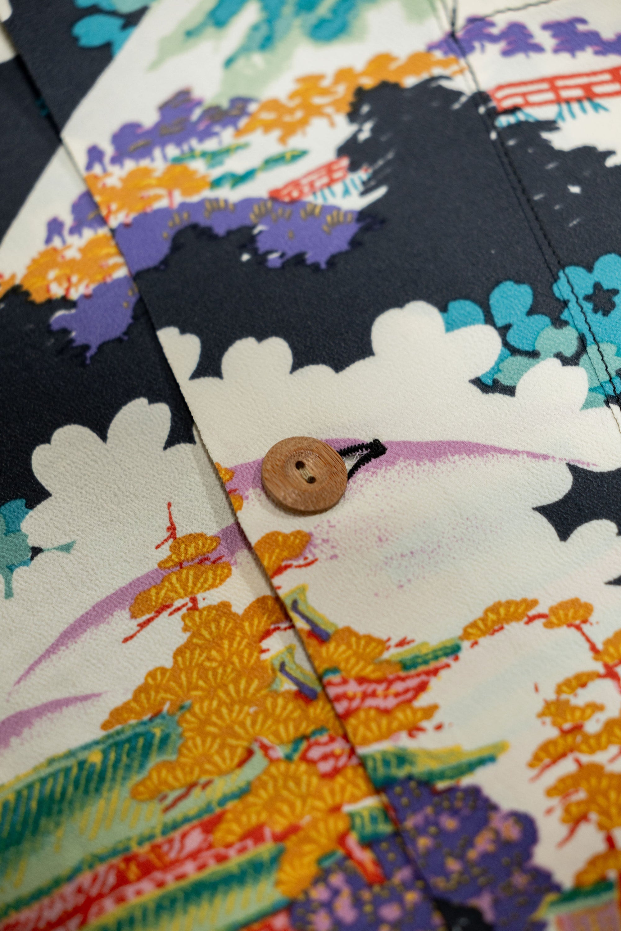 Sun Surf Rayon Hawaiian Shirt “Ancient Capital” - Black