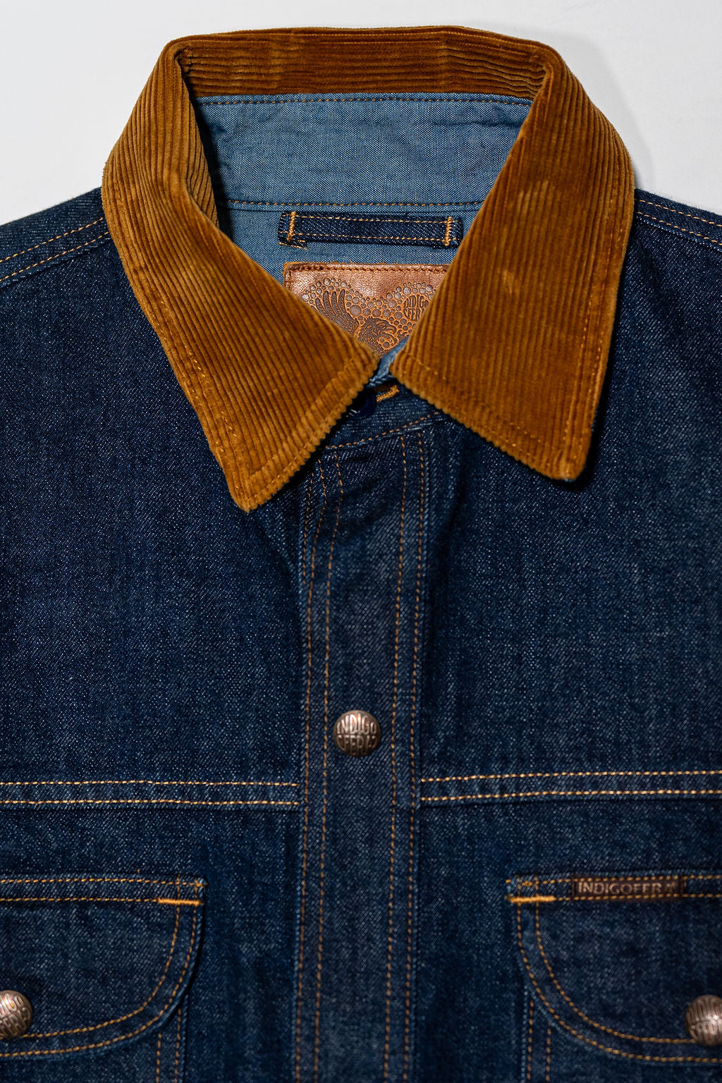 Indigofera Fargo Quarter - Vintage 70s Denim - Collar Detail