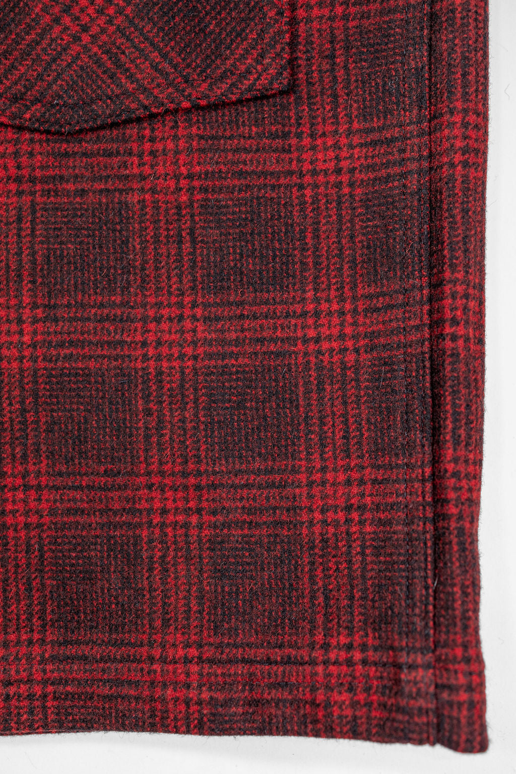 Dehen 1920 Skyline Overshirt - Canyon Plaid Wool. close up of shirt print