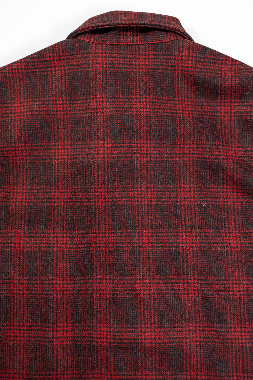 Dehen 1920 Skyline Overshirt - Canyon Plaid Wool. close up of back