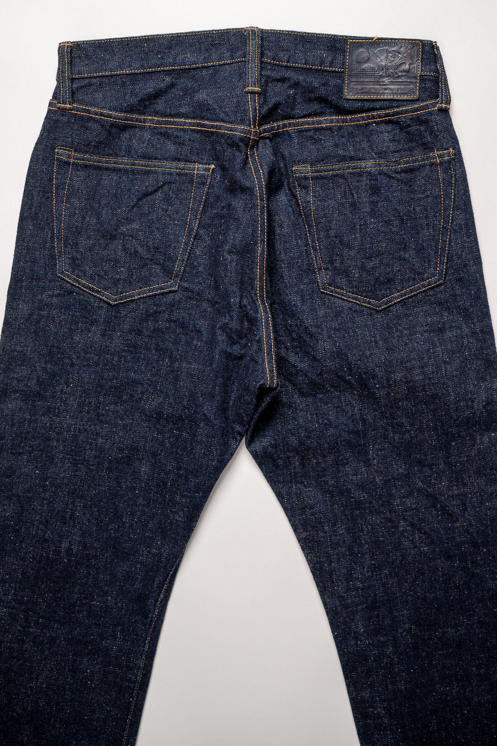 Samurai S211AX Ai Benkei - 18oz Natural Indigo Relaxed Tapered Denim - back flat lay