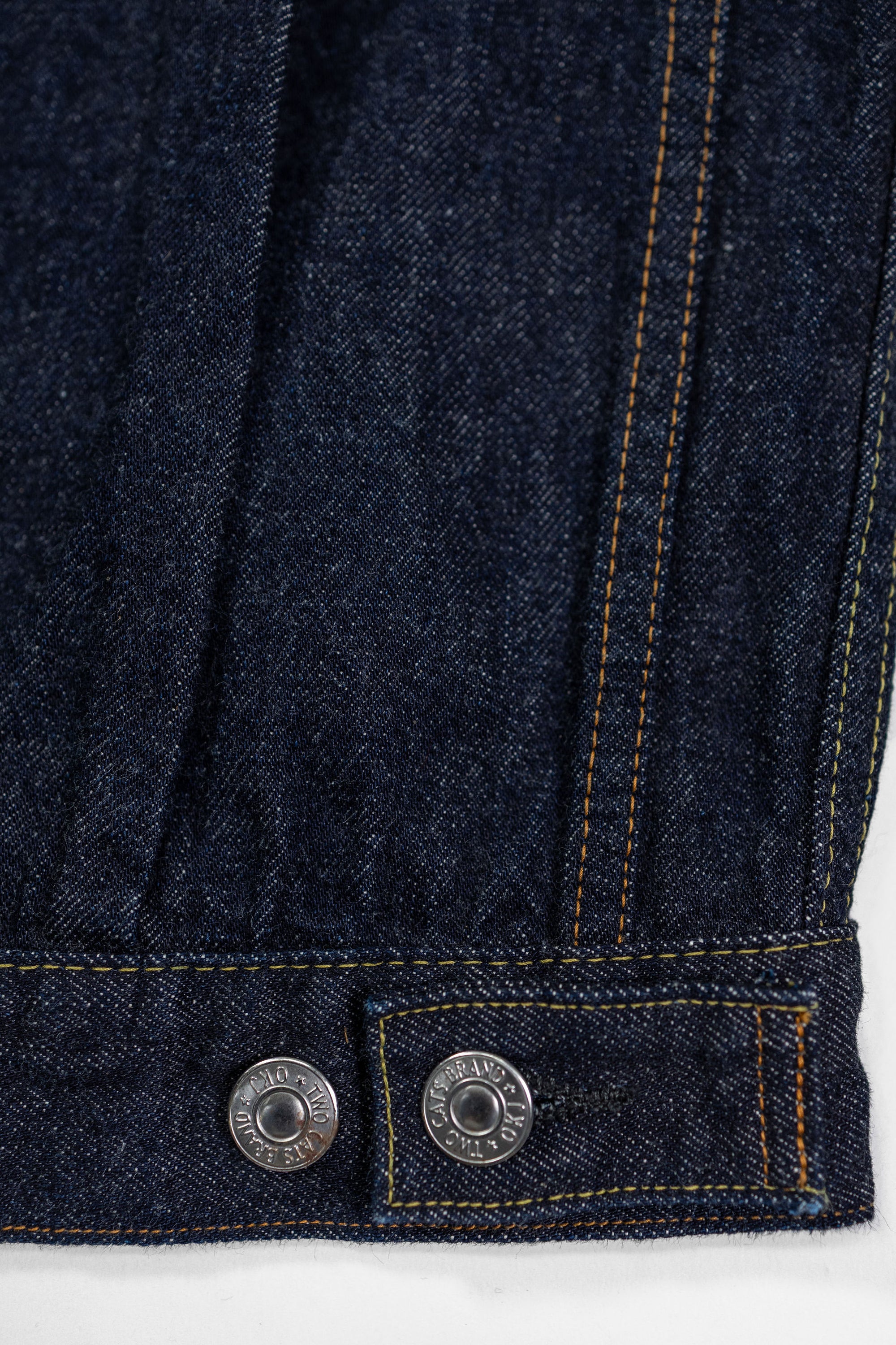 TCB Jeans 50's Type II Jacket - One-Wash. close up of back button detail
