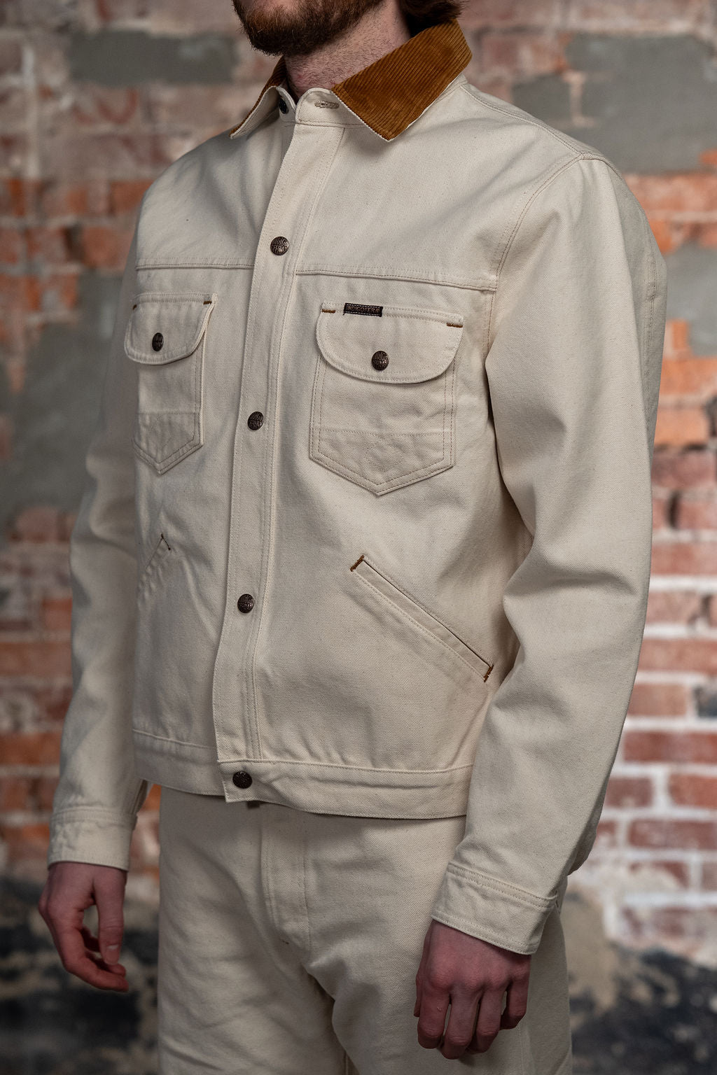 Indigofera Fargo Quarter - Smithson Canvas Ecru - Model Side
