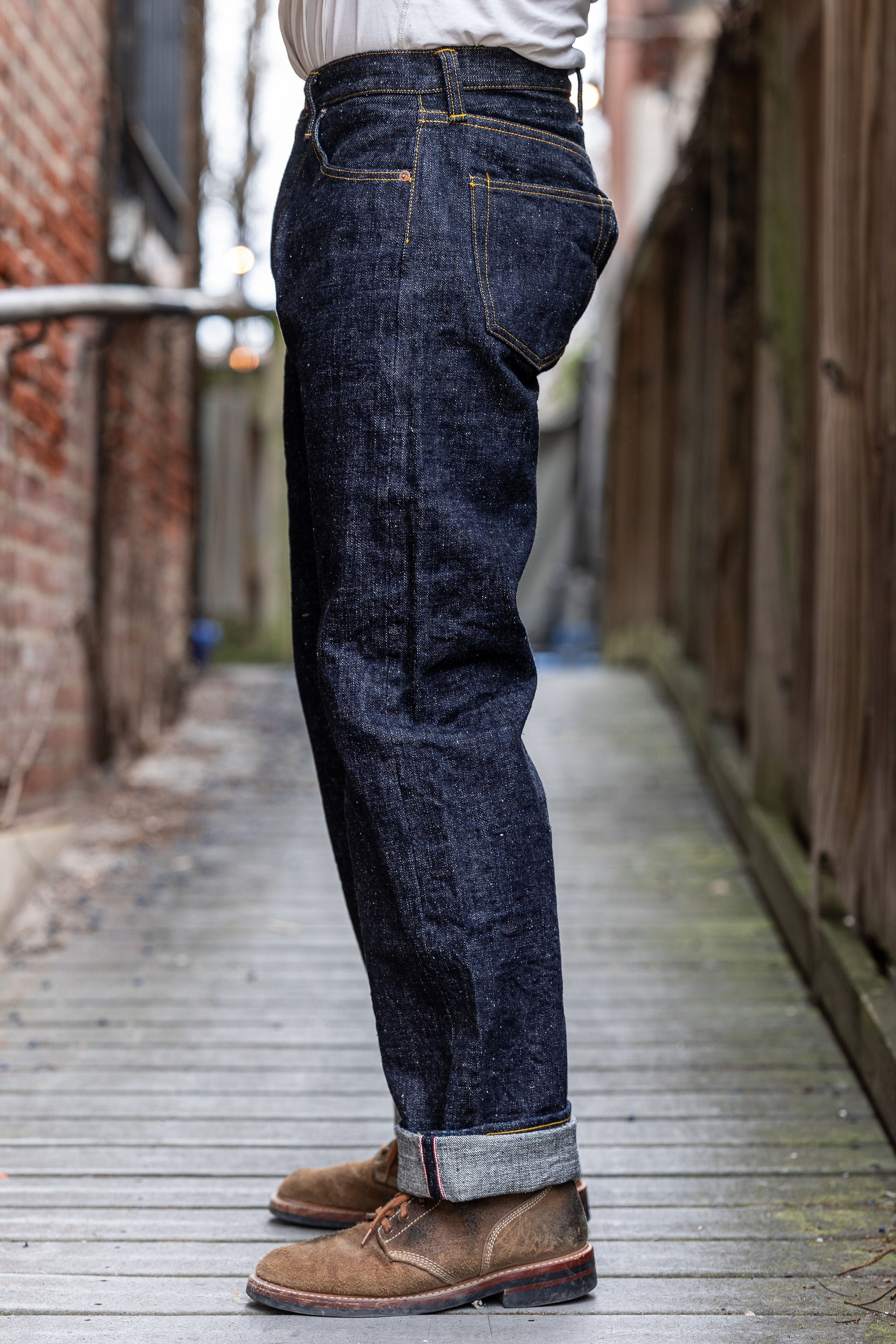 Samurai S3100VX 'Zero' WWII model wide straight jeans - model side