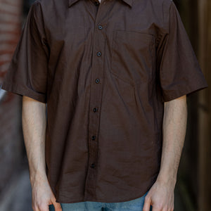 Hansen Garments Reidar Short Sleeve Shirt - Chocolate - model shot - front facing