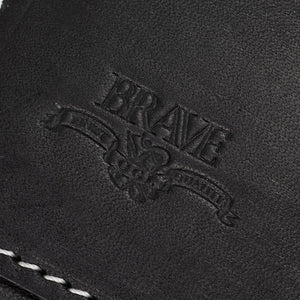 Obbi Good Label Brave Horsehide Mid Wallet - Black - Detail on embossed logo