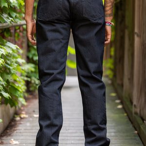 TCB Jeans Late S40's Jeans BK - 14oz Black Denim One Wash. on model back profile