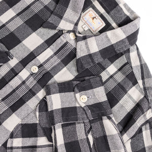 Wythe Washed Flannel Workshirt - Night Pitch - Front Details