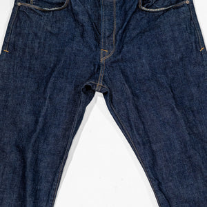 Freenote Cloth Belford - 14oz 50's Denim Rinsed. laid on back