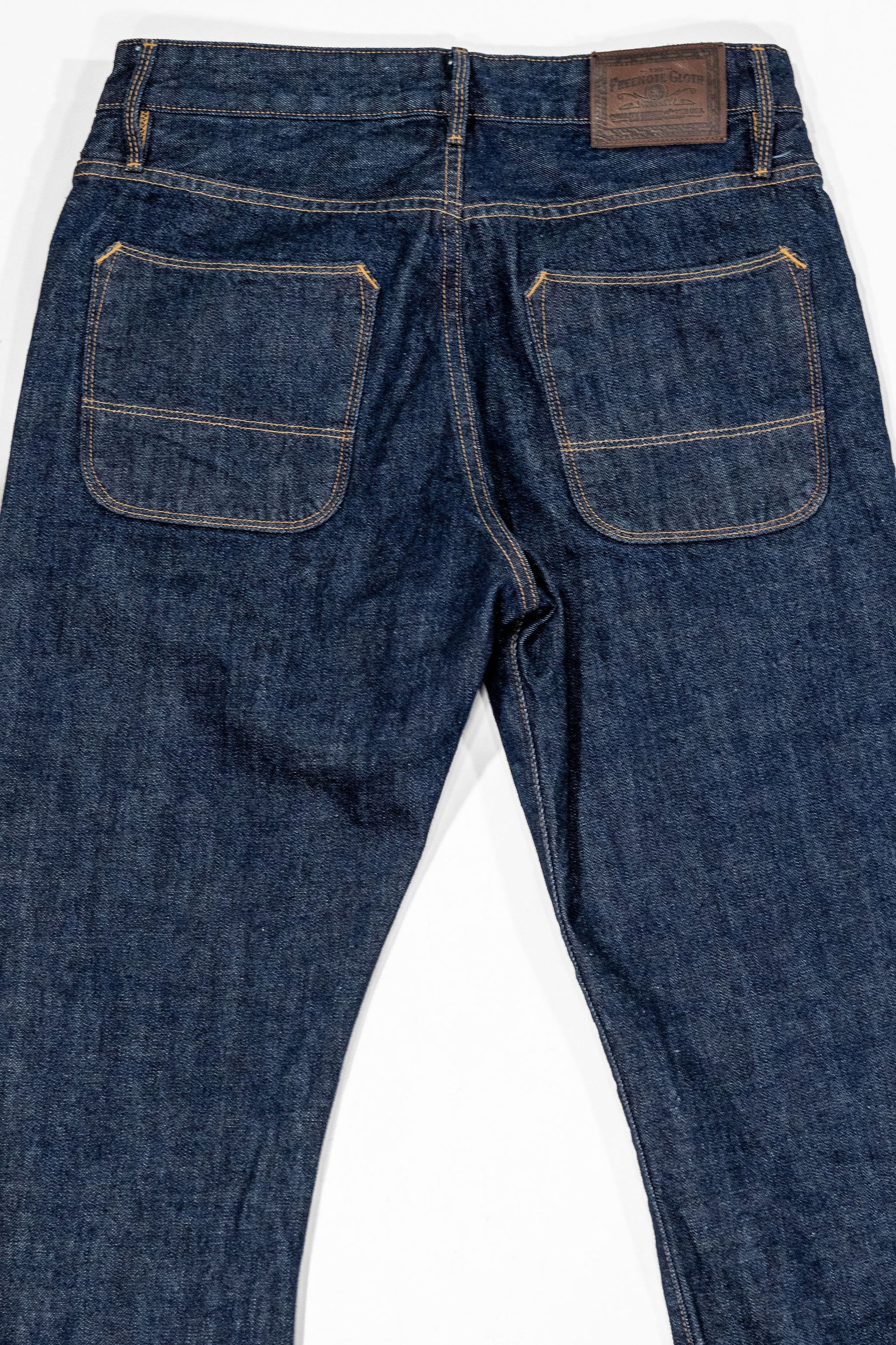 Freenote Cloth Belford - 14oz 50's Denim Rinsed. laid on front