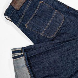 Freenote Cloth Belford - 14oz 50's Denim Rinsed. laid on side with cuff showing