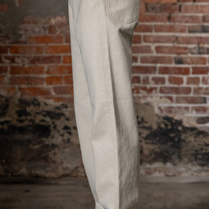 Indigofera Duke - 13oz Smithson Canvas Ecru - Model Side