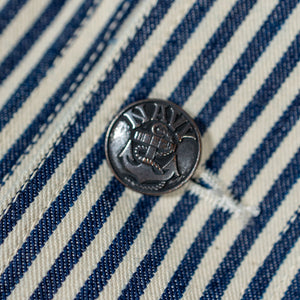  Buzz Rickson's BR15303 US Navy WWⅡ striped Utility Hickory Jacket - close-up on button