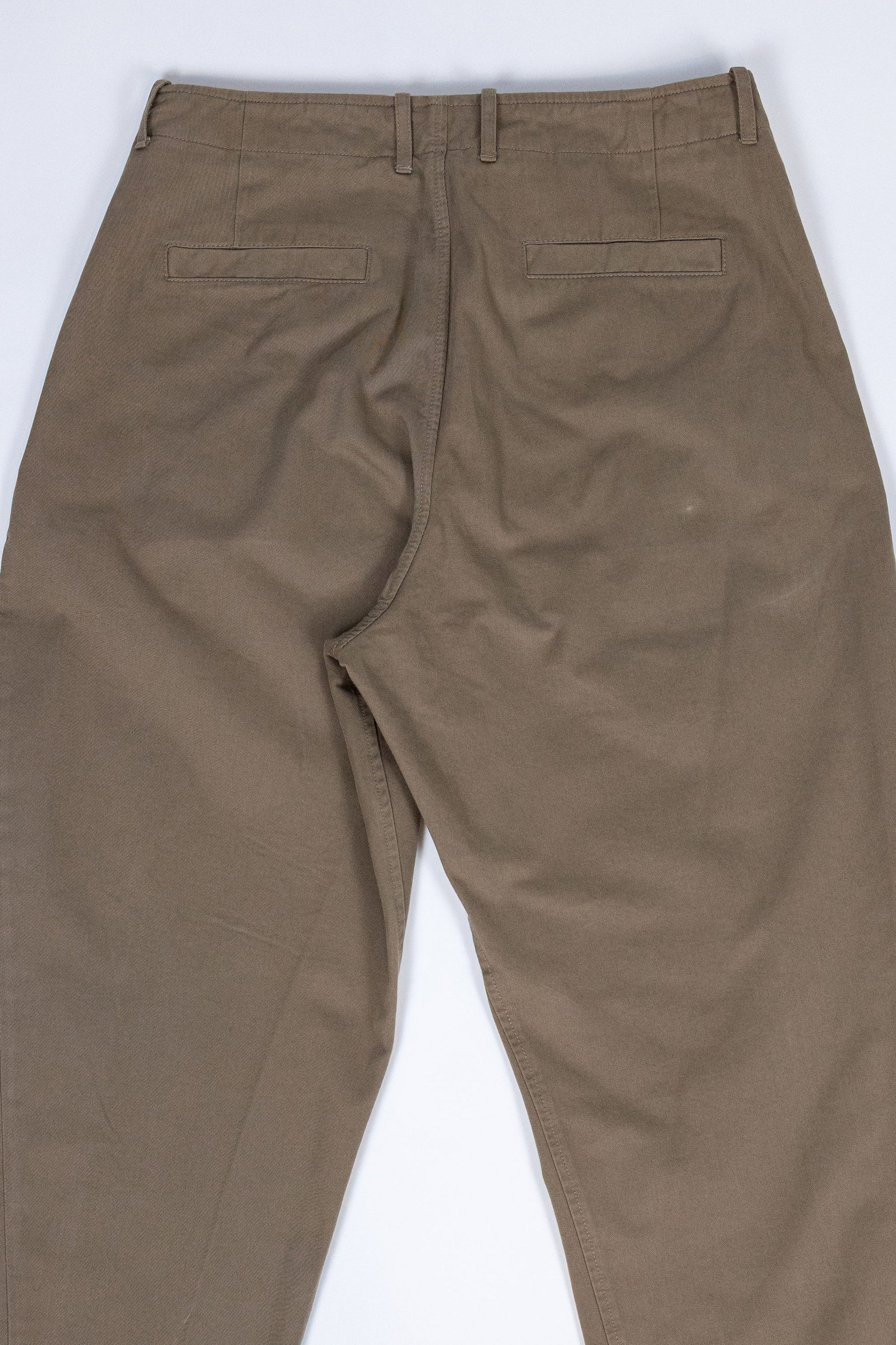 Hansen Garments Bobby Wide Pleated Trousers - Beige - product shot - back facing - white background - detail of pockets