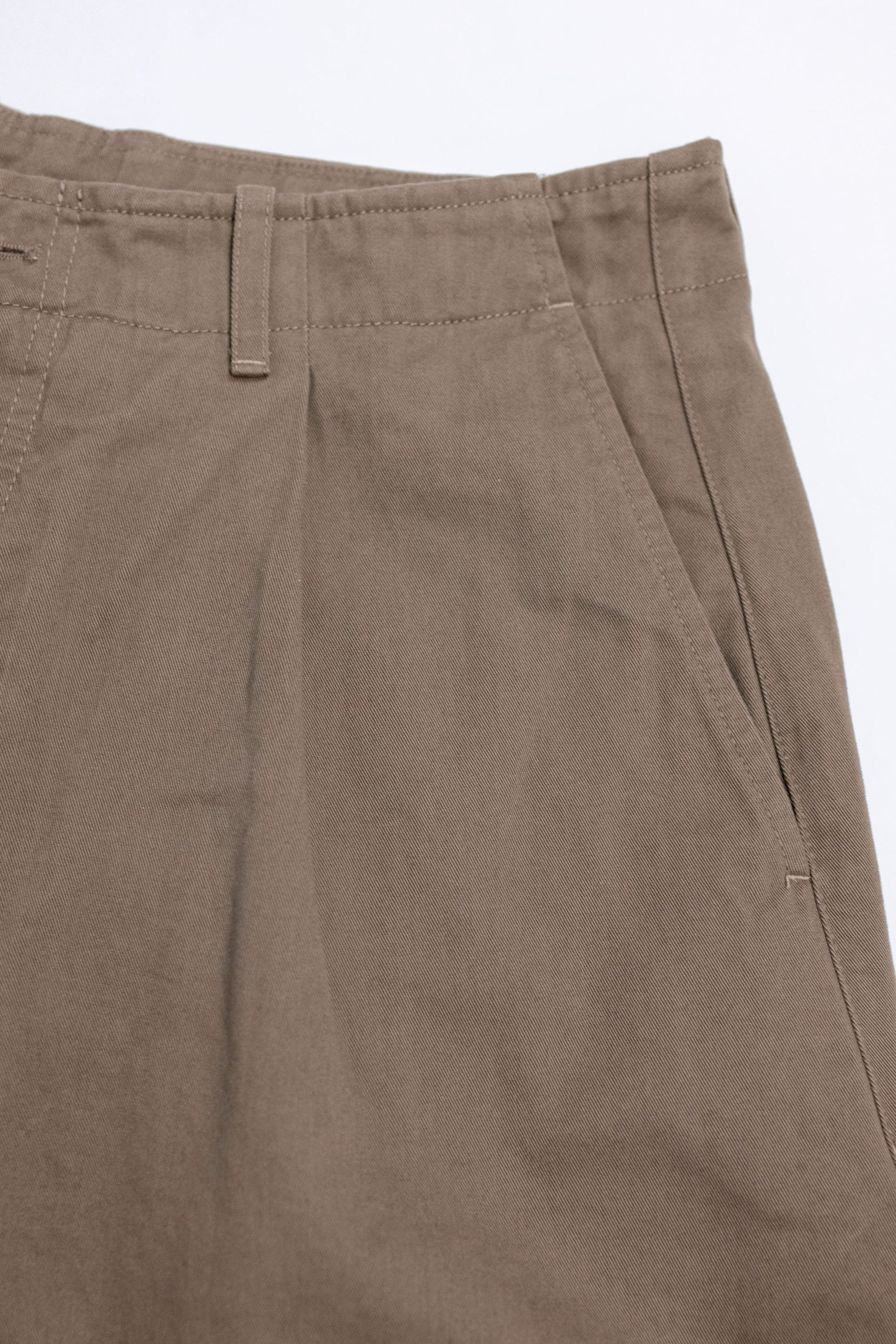 Hansen Garments Bobby Wide Pleated Trousers - Beige - product shot - front facing - white background - detail of pocket