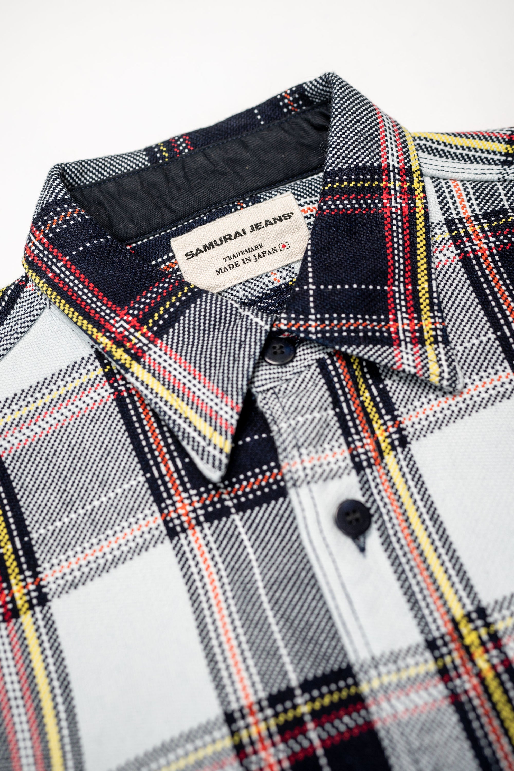 Samurai SIN24-03W Rope Dyed Flannel Shirt - Indigo/Blue - collar detail