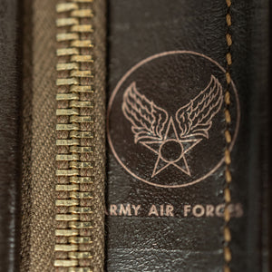 Buzz Rickson's BR80669 Type A-2 - Close-up on placket "Army Air Forces" print