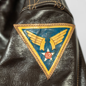 Buzz Rickson's BR80669 Type A-2 - Tight close-up on sleeve military insignia patch