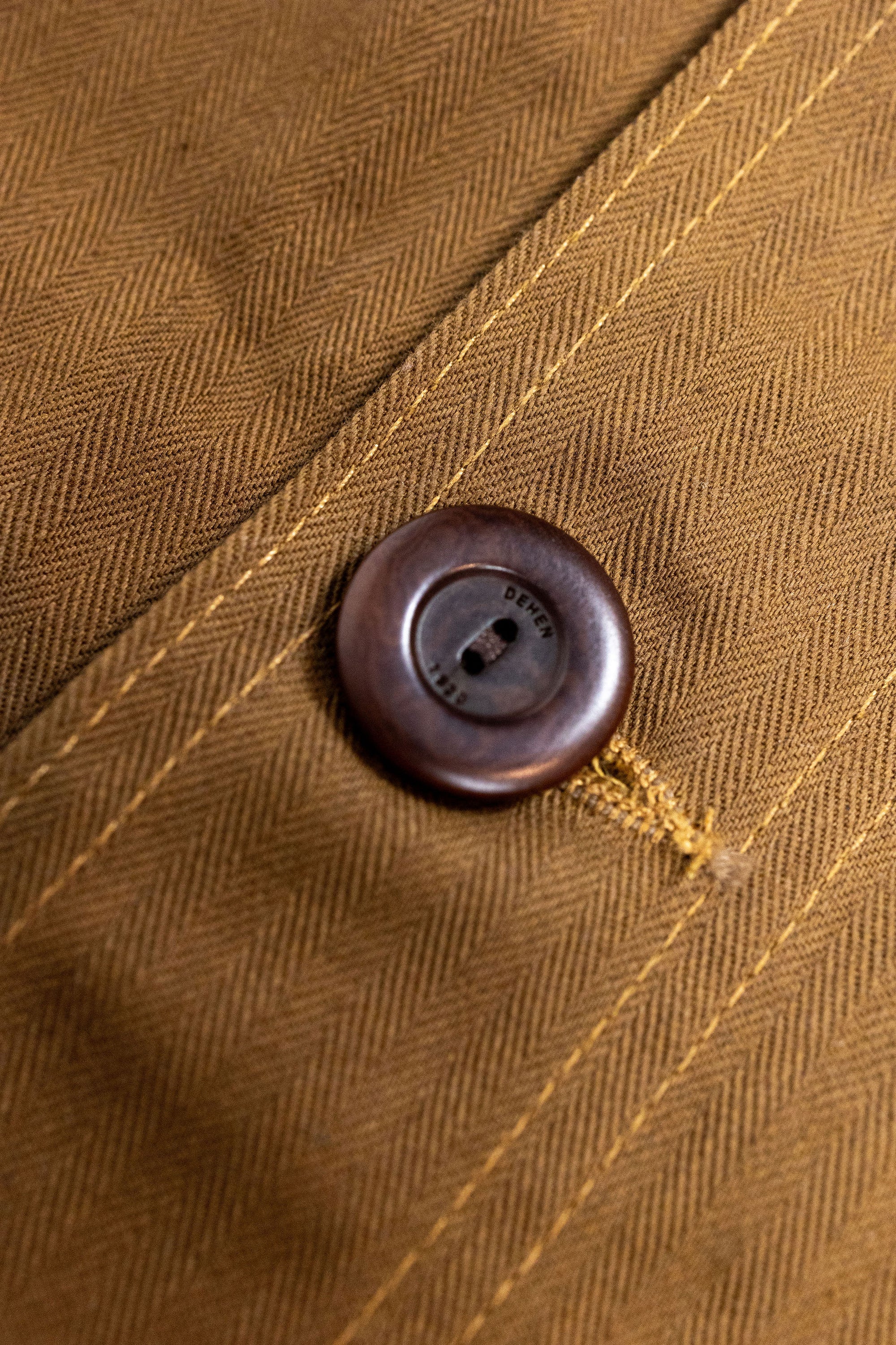 Dehen 1920 Chore Coat - Nicotine. close up of button detail