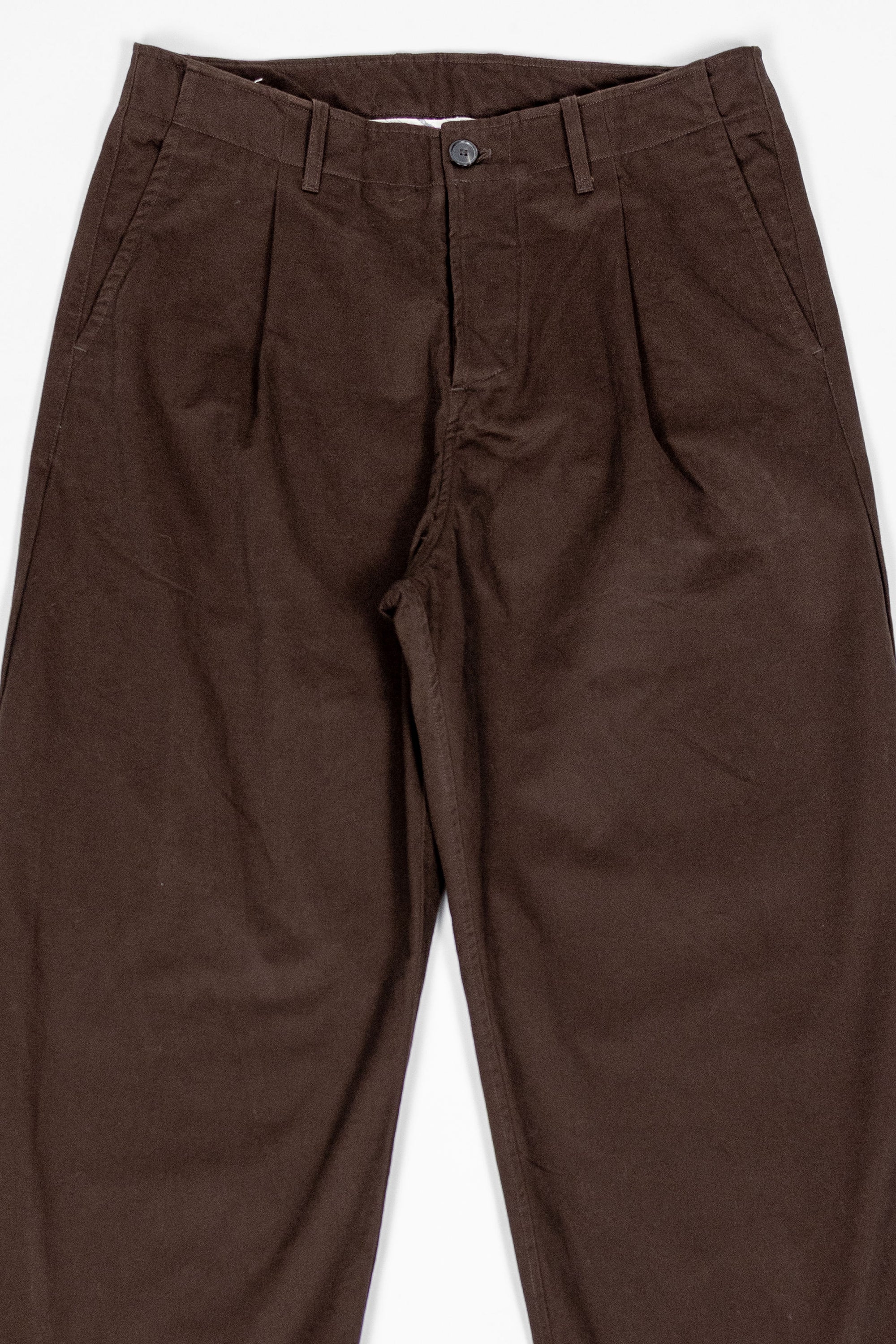 Hansen Garments Bobby Wide Pleated Trousers - Chestnut - product shot - front facing - white background