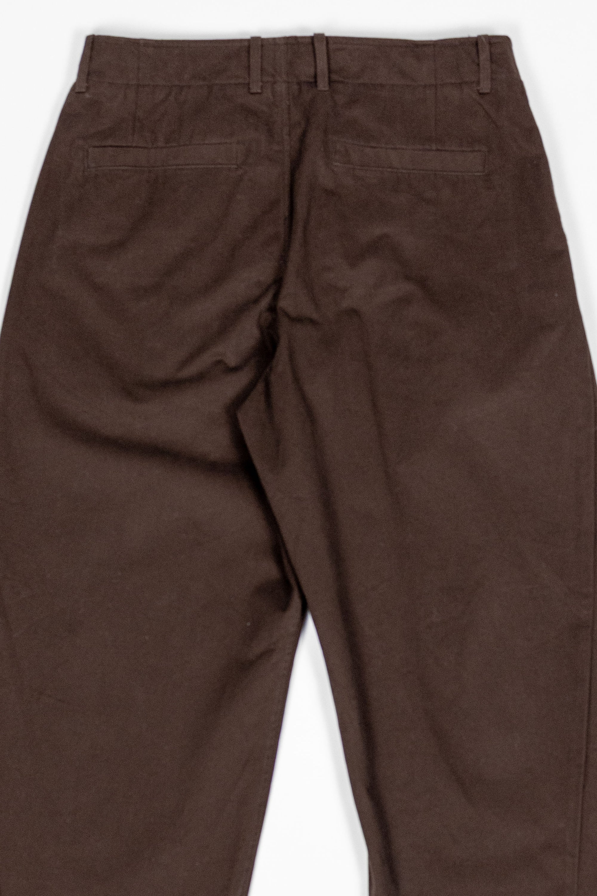 Hansen Garments Bobby Wide Pleated Trousers - Chestnut - product shot - back facing - white background - detail of pants pockets