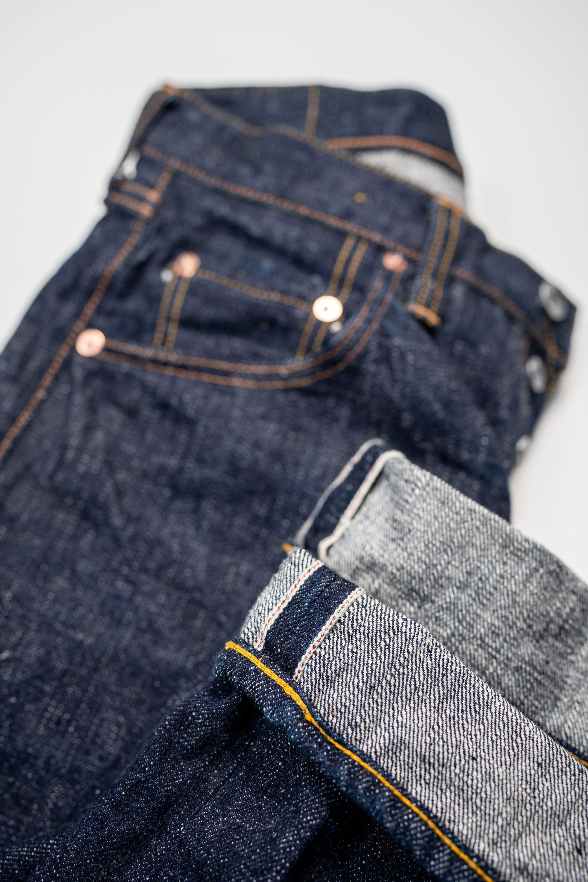 Samurai S211VX Benkei Relaxed Tapered Denim - 17oz Bushido Denim - Cuff details