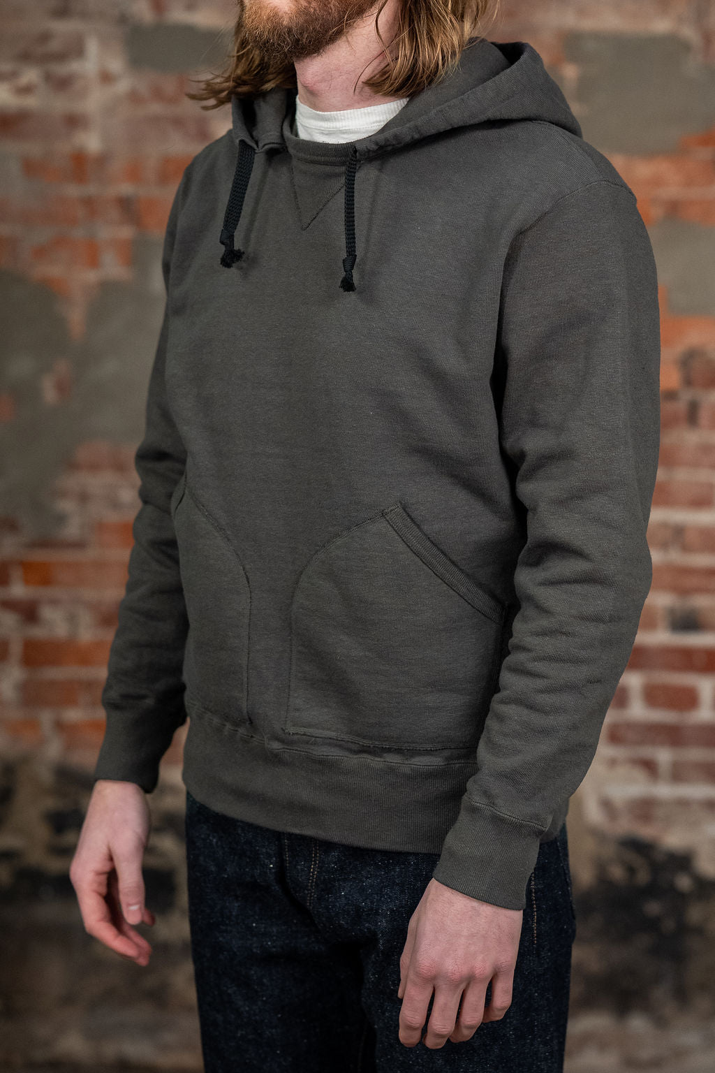 Samurai SWS-SC02 Japanese Cotton Sweat Hoody - Kuromame - Model Three Quarter View