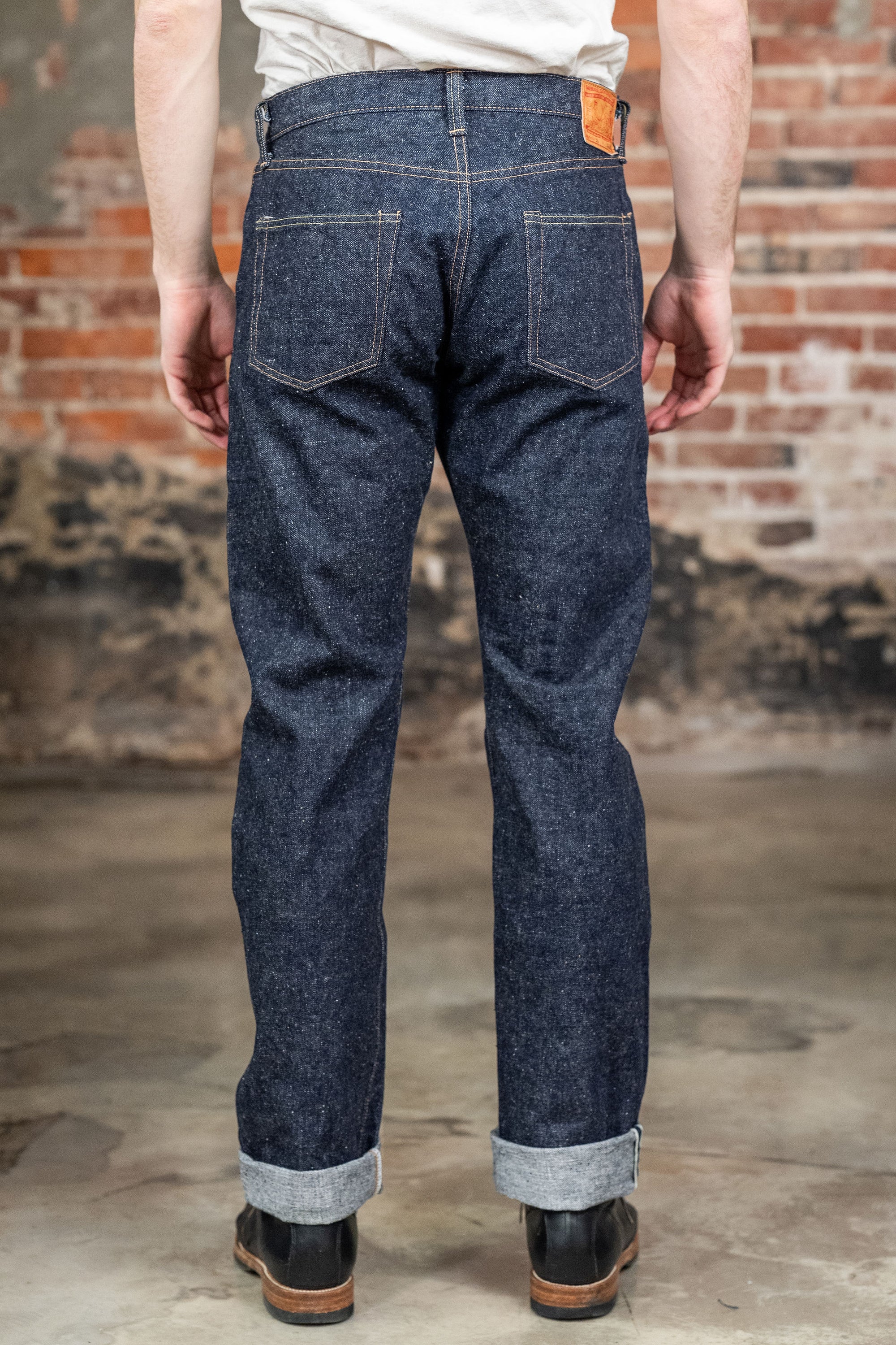 Samurai S510HXII Selvedge Denim Regular Straight - Model Back