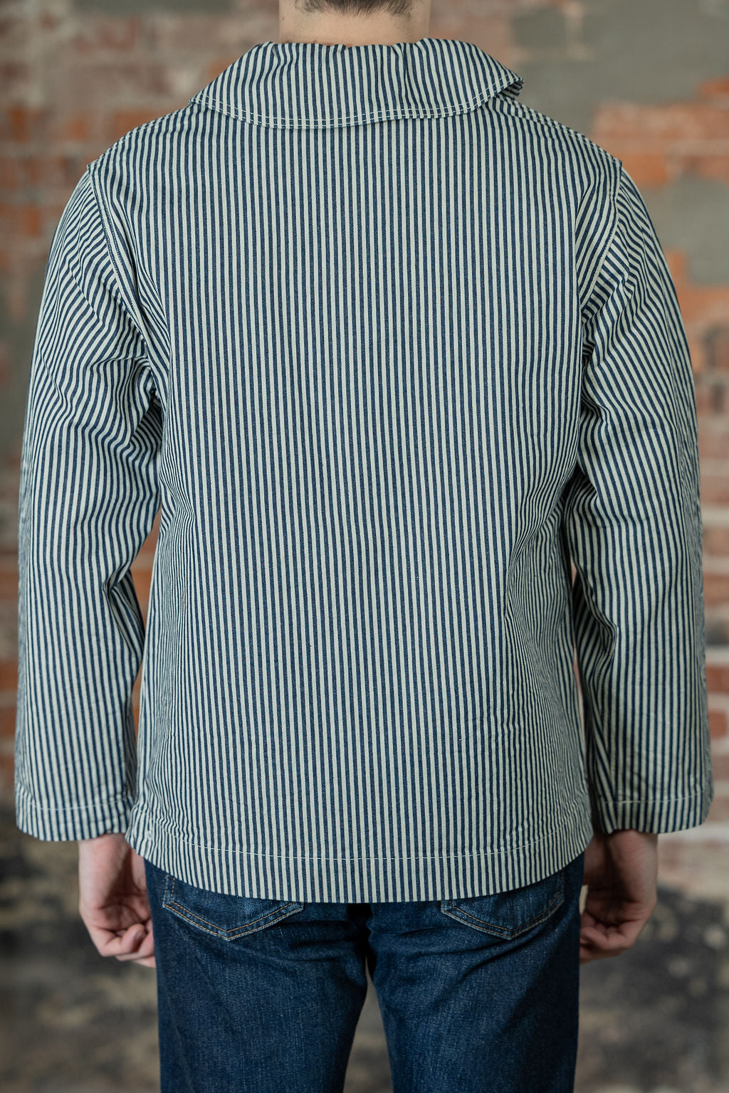 Buzz Rickson's BR15303 US Navy WWⅡ striped Utility Hickory Jacket - On model, facing rear