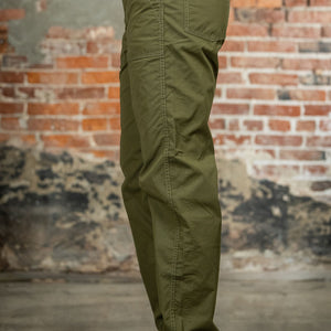 Iron Heart IH-745-ODG 4oz Cotton/Nylon Baker Pants - Olive Drab Green. on model side profile