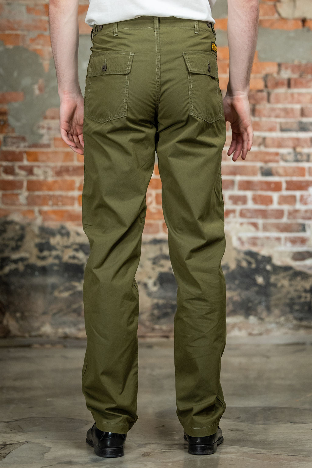 Iron Heart IH-745-ODG 4oz Cotton/Nylon Baker Pants - Olive Drab Green. on model back profile