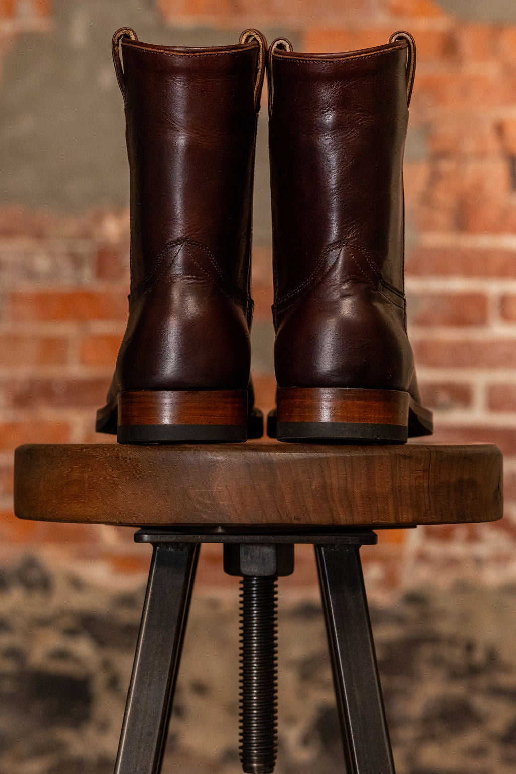 Unmarked Roper - Brown Typhoon