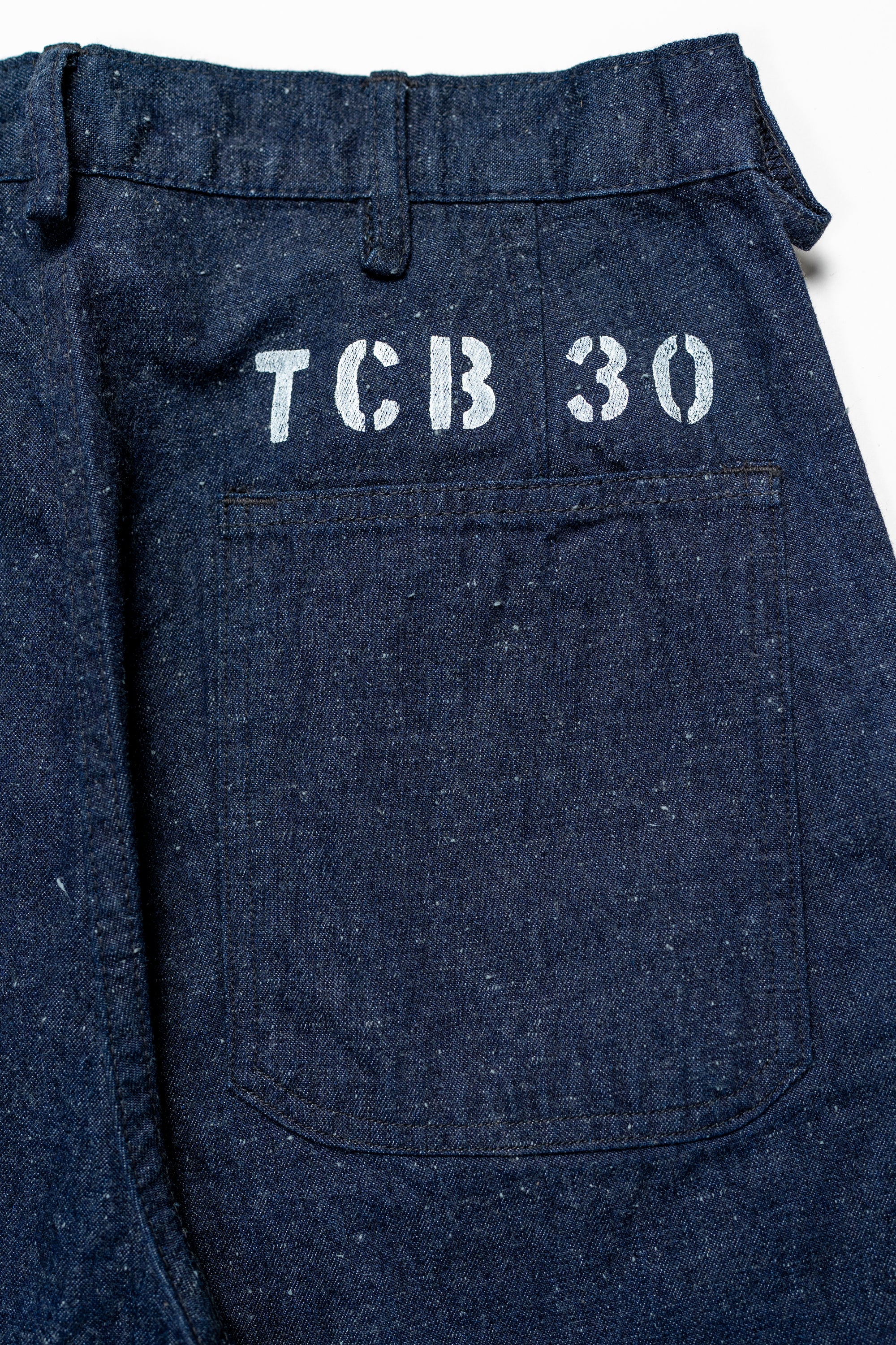TCB Jeans Seamens Trousers - 10oz Neppy Denim Indigo One Wash. close up of back pocket 