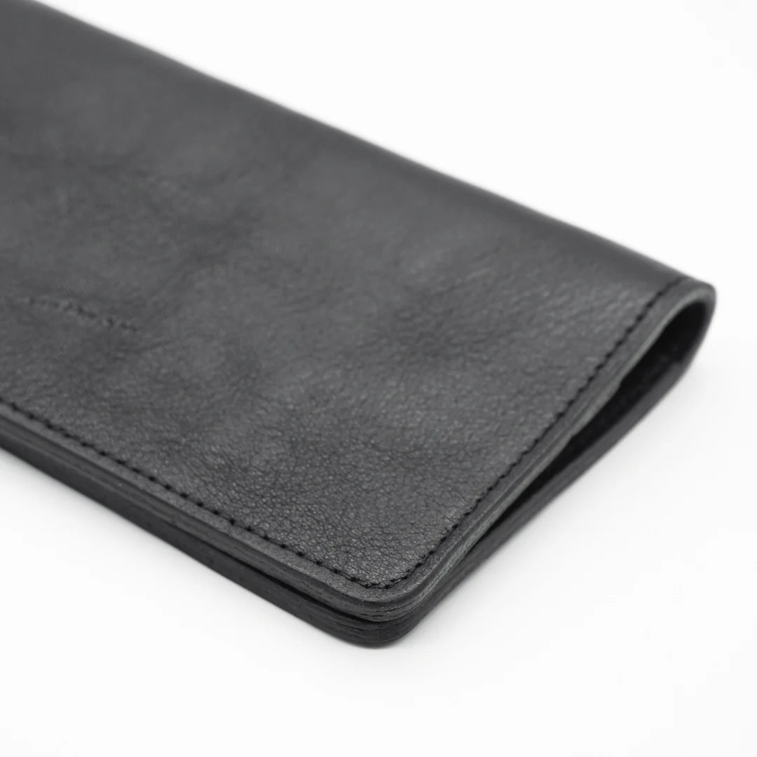 Obbi Good Label Kingsman Coat Long Wallet - Tumbled Black - Side view of front of wallet closed