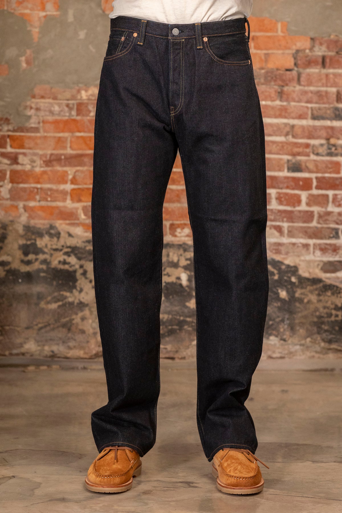 Indigo denim jeans wide cut front view on model