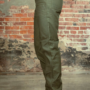 Olive fatigue pocket straight cut pants side view on model